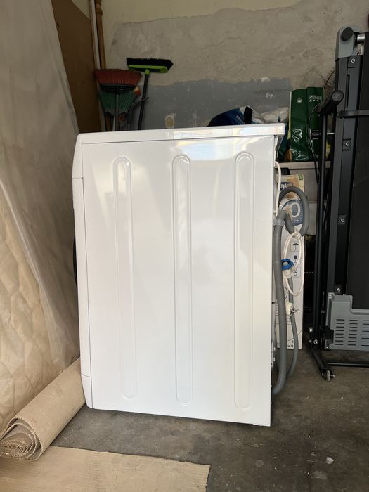 Máquina de Lavar Roupa WHIRLPOOL *NOVA*