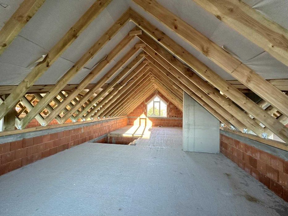 Чайки. Готовий газифікований таунхаус 170 кв.м. на 2 сотках землі