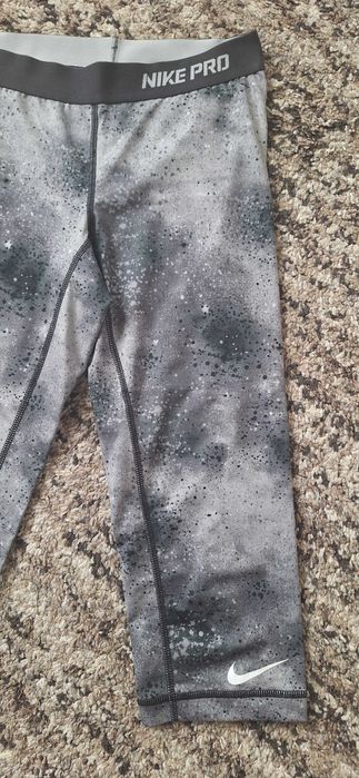 Legginsy Nike rozmiar S