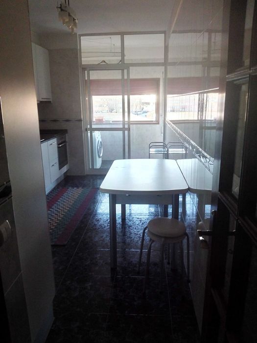 Arrendo T3+1 Monte dos Burgos