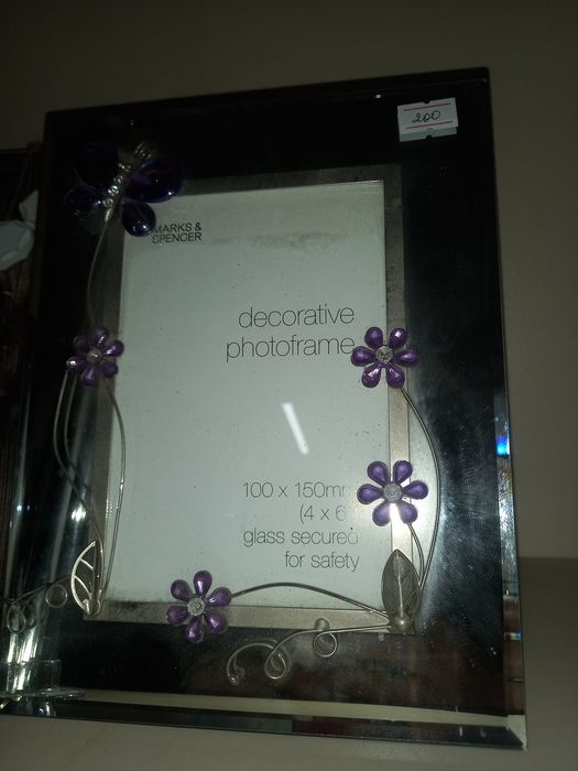 Фоторамки різних розмірів, фотоальбом