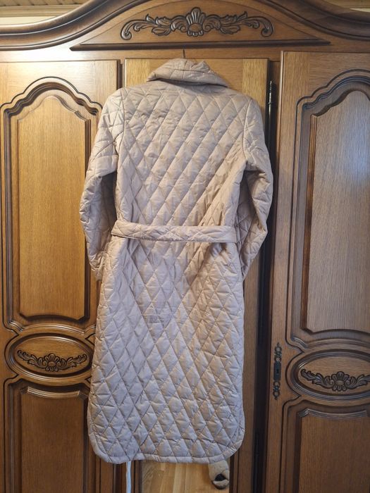Пальто,плащ,куртка(весняне,осіннє)