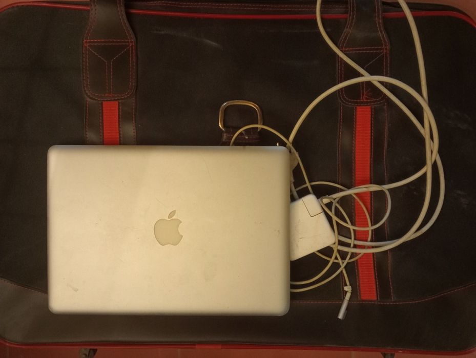 Computador MacBook de 2008