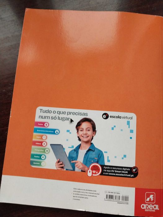 Manual e caderno de atividades Ingles Top Teen 9