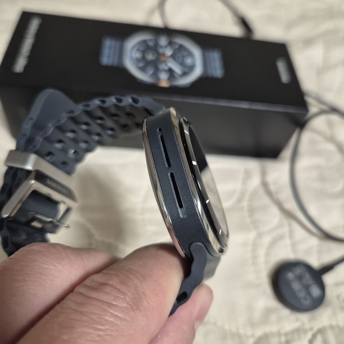 Samsung Galaxy Watch Ultra  Titanium Silver