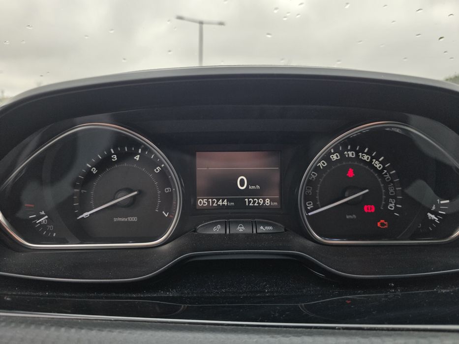 Peugeot 2008 1.2 PureTech Access