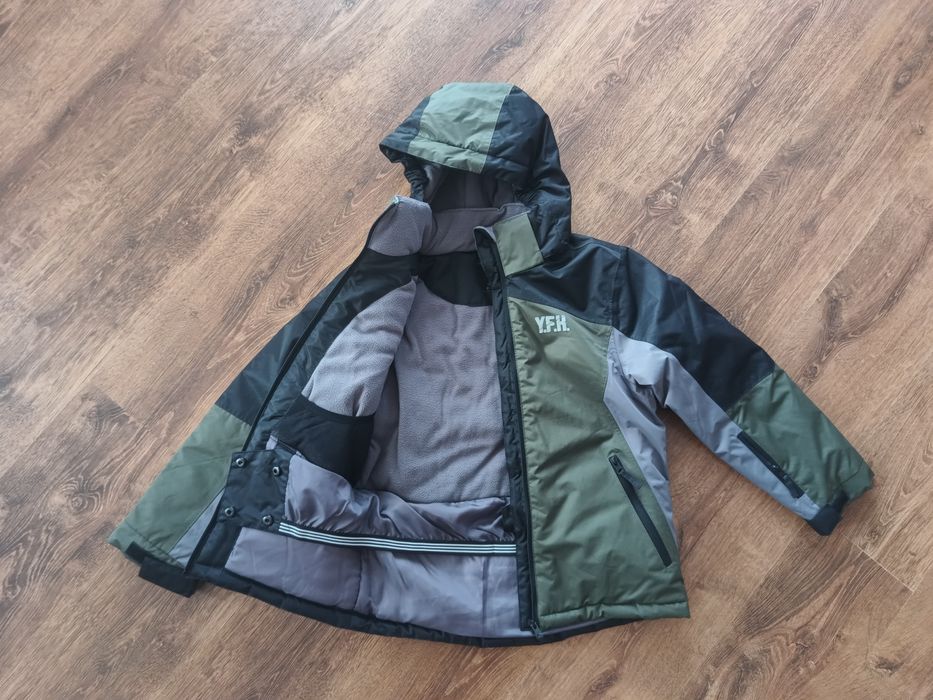 Kurtka zimowa narciarska 134/140 Y.F.K. Kik