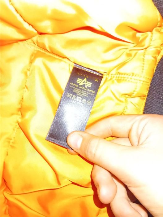 бомбер alpha industries вінтаж