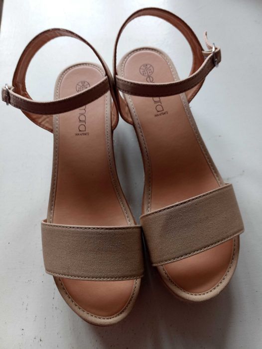 Sandálias n.º 40
