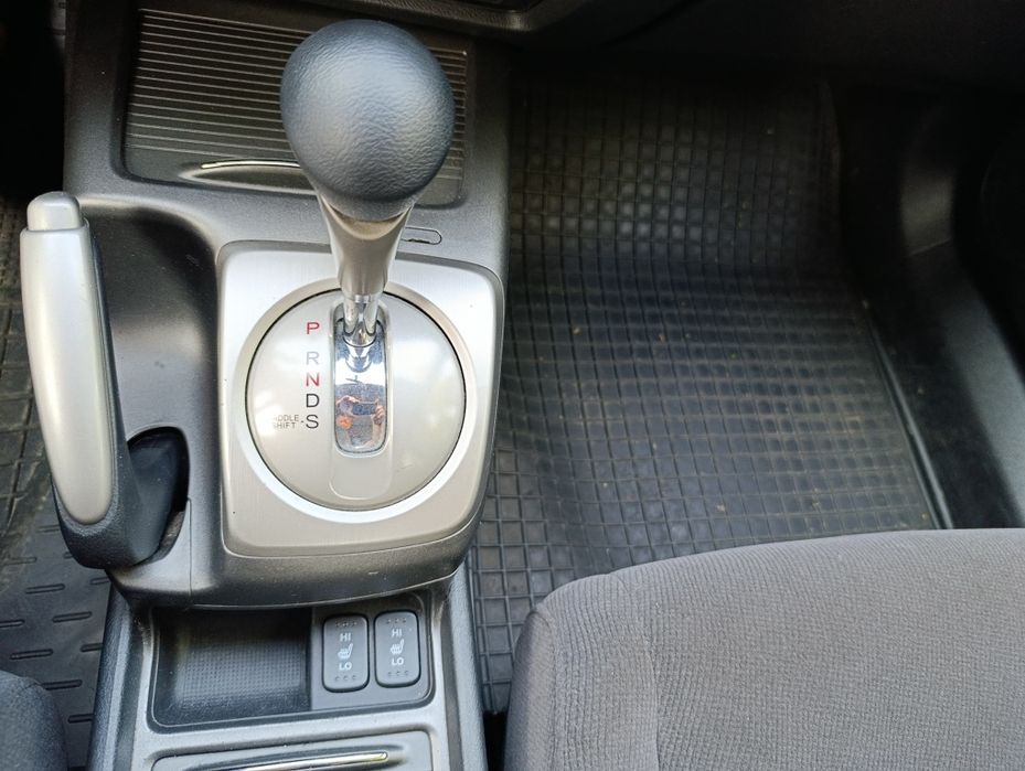 Хонда цивик 2007г 1.8 автомат Официальная.