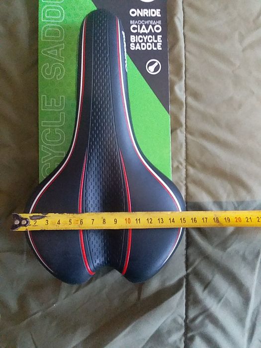Седла новые велосипедные