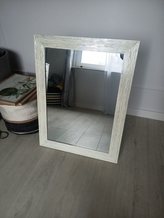 Lustro białe jak nowe