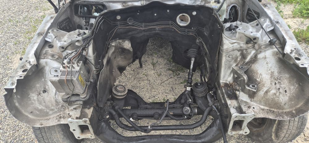 Продам w211 на розрив