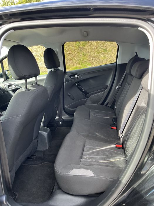 Pegeot 208 1.2 Gasolina 2014