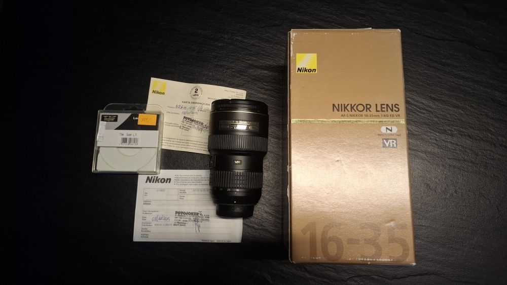 Obiektyw Nikon Nikkor 16-35 mm f4 VR ultraszerokokątny