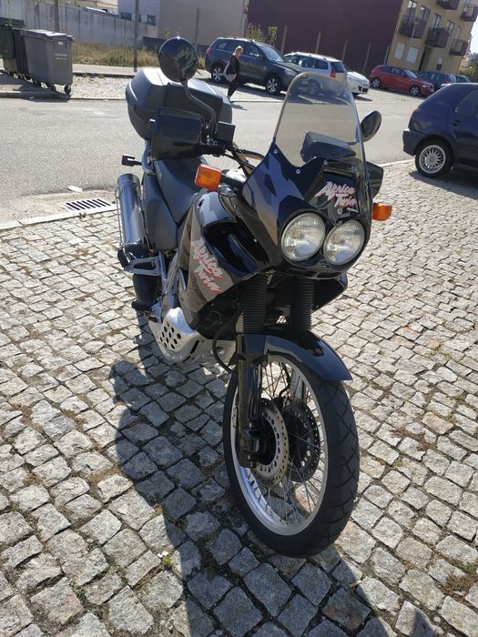 Honda Africa twin 1997 com 22150 km
