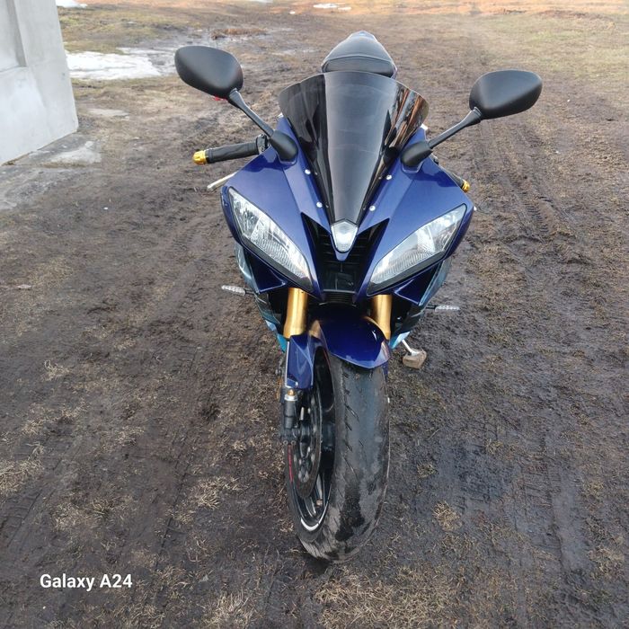 Yamaha YZF R6 600см²