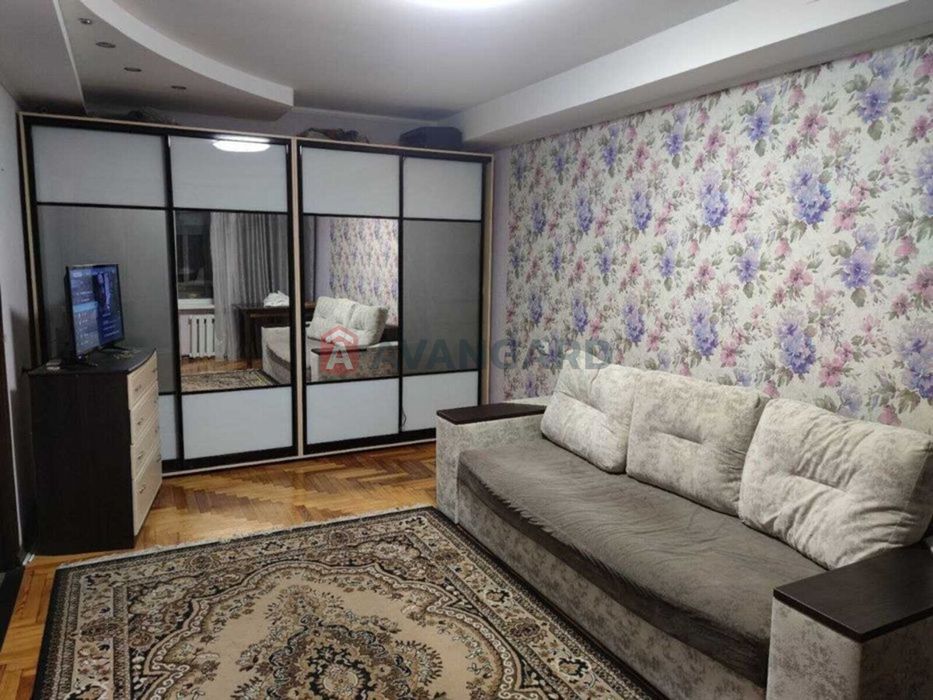 Продам 1 кімнатну квартиру!