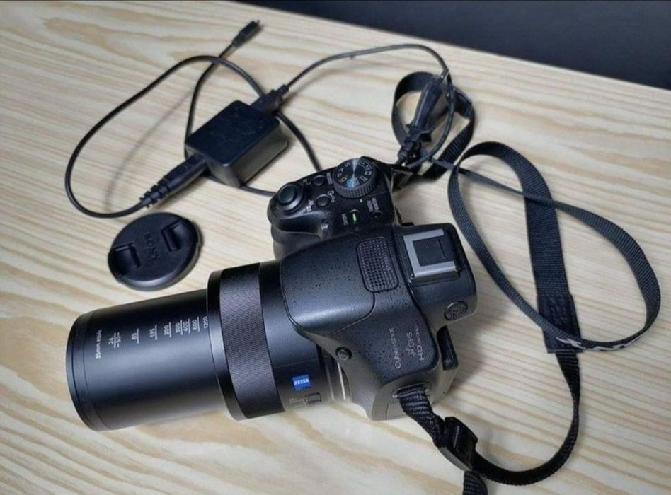 Sony HX400V Camera, 50x Zoom (24–1200 mm), Carl Zeiss Lens.64550651047169122