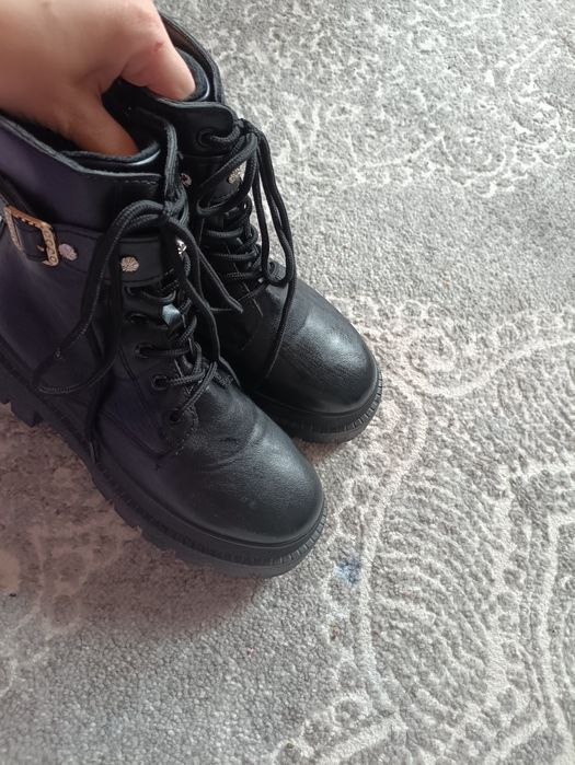 Осінній черевики