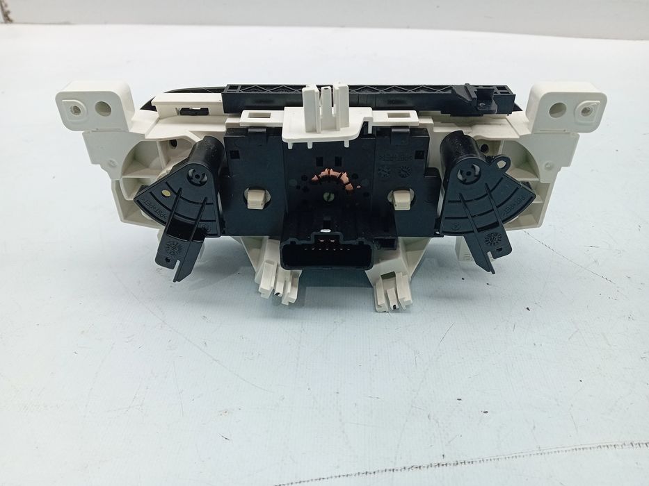 Comando chauffage / sofagem RENAULT Twingo III (BCM_)