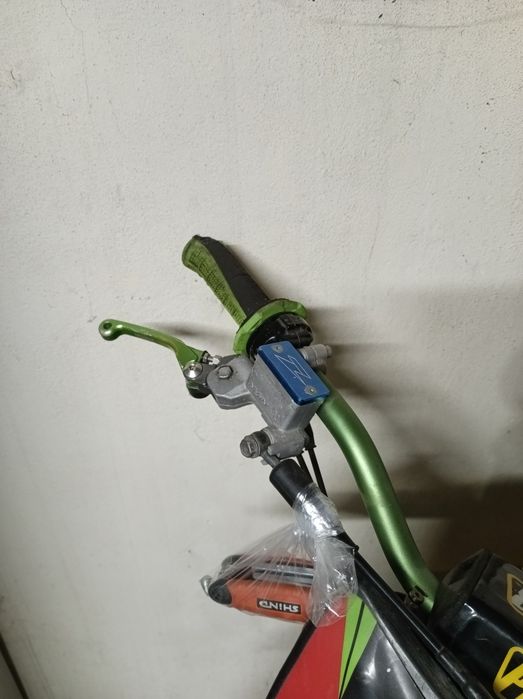 Kawasaki kxf250 2012.
