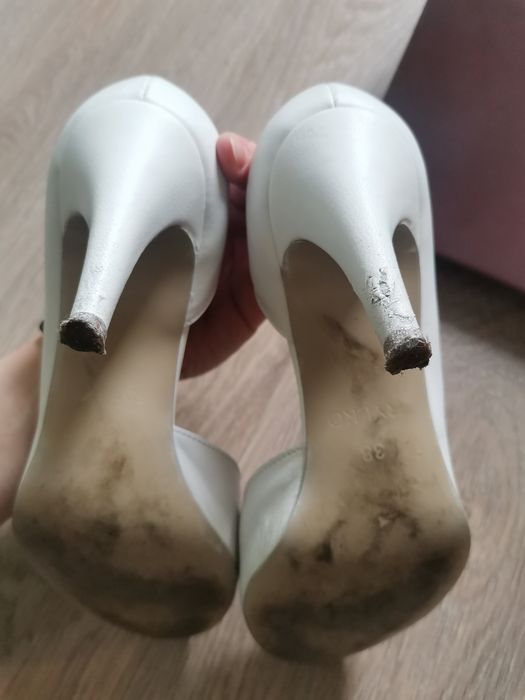 Buty ślubne białe, białe buty na obcasie