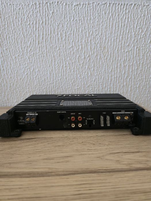 Amplificador de subwoofer Focal Solid 1 mono — 470 watts RMS x 1 a 2 o