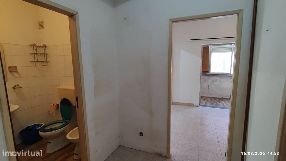 Apartamento T0 para investimento em Linda a Velha — Algés, Linda-A-Velha E Cruz Quebrada-Dafundo, Lisboa