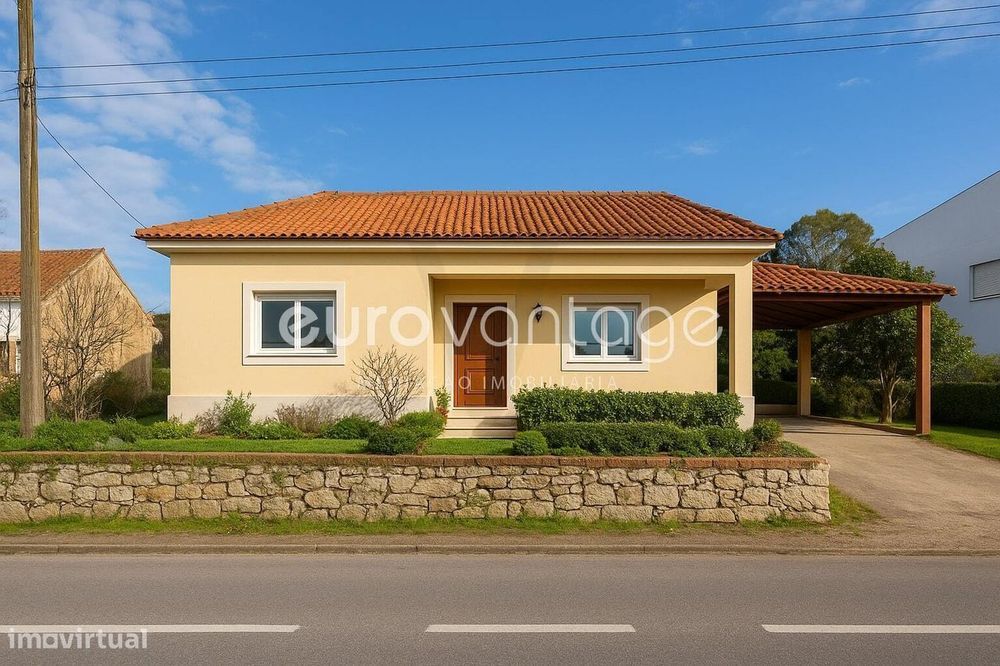 Moradia T3 para Restauro em Pernelhas, Leiria