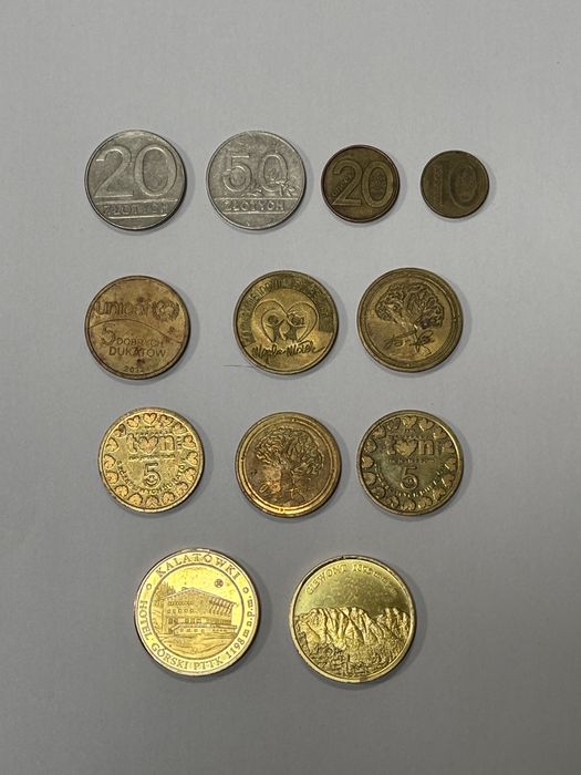 Zestaw 12 szt.: monety PRL/ZSRR + dukaty TVN, UNICEF, turystyczne