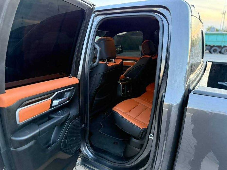 DODGE Ram 1500 BigHorn 4*4