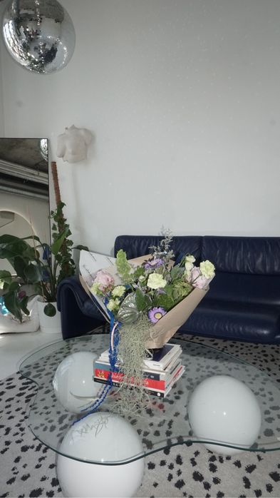 Stolik Picco the Finder biale kule szklo hartowane design polski