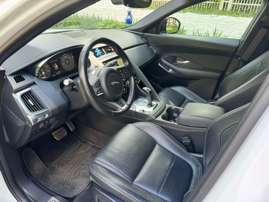 Jaguar E-Pace R-Dynamic 2020p. 2.0d 4x4