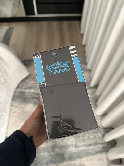 Black Bolt Elite trainer box