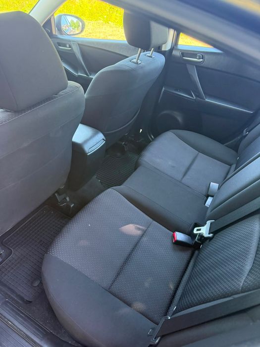Mazda 3*sedan*2009r*1.6benzyna*