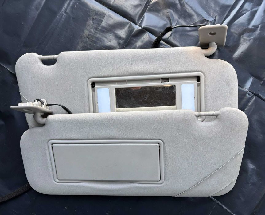 Conjunto das pala de sol, Citroen C5 2011