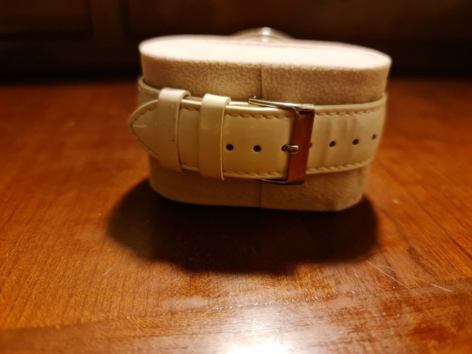 Vendo Relógio Guess praticamente novo