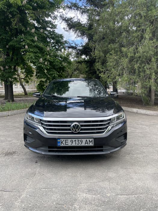 VW passat 2020року