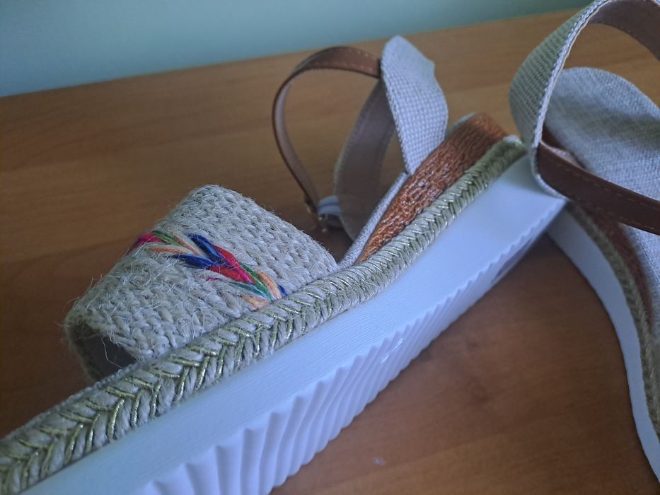 NOWE buty sandały  38