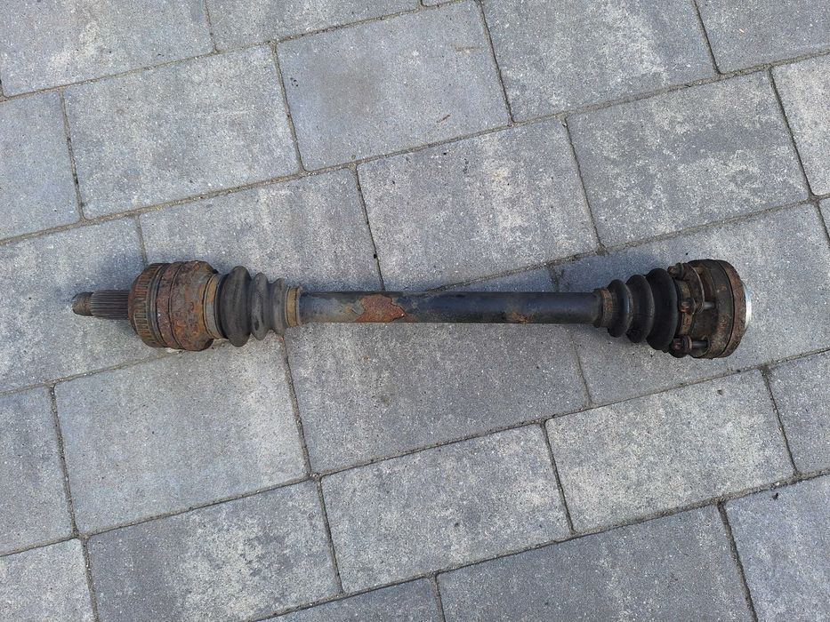 Półoś napędowa LEWA / strona kierowcy BMW e36 e46 R4 R6 mała głowa
