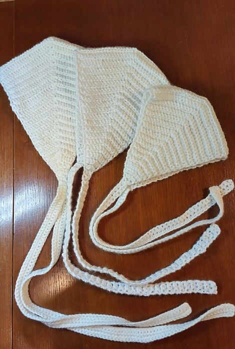 Шапка- чепчик, ніткі Alize Angora.