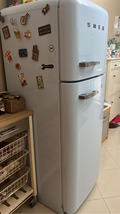 Frigorifo smeg azul bebe como novo