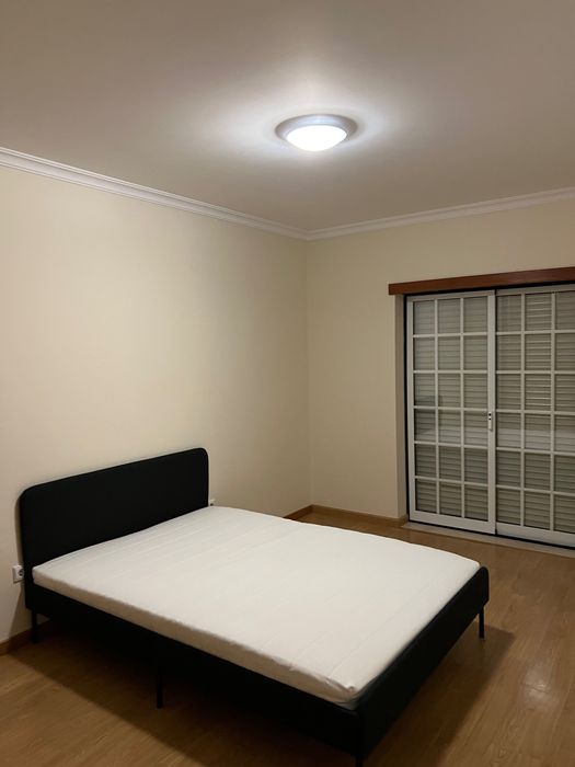 Quarto pra Alugar