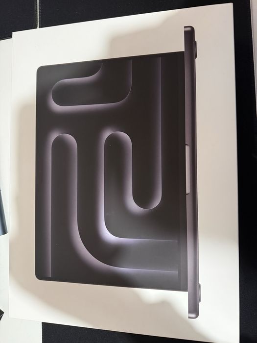 MacBook Pro m5 14 polegadas