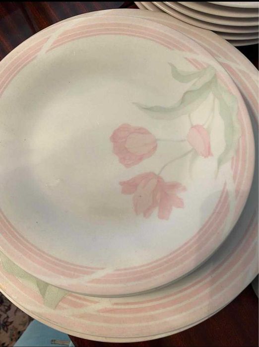 Dish Set - Roses64309796539010122