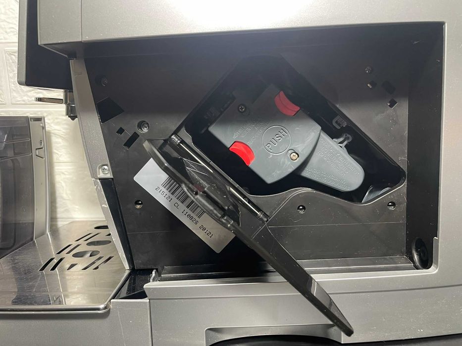 Кавомашина Delonghi ECAM23.450.S Сappuccino