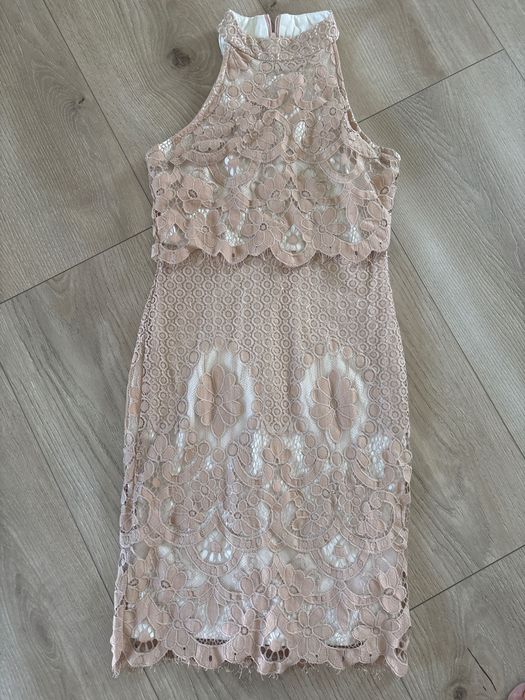 Elegancka sukienka
