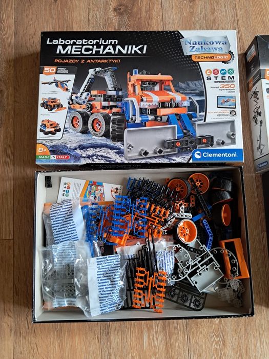Laboratorium mechaniki Clementoni pojazdy z Anantarktyki  maszyny rolnicze bolid klocki LEGO Technik