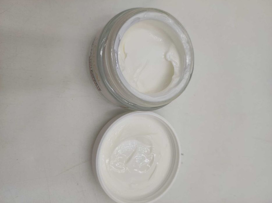 Krem przeciwstarzeniowy do twarzy 65 + L'Oréal Paris na dzień 50 ml